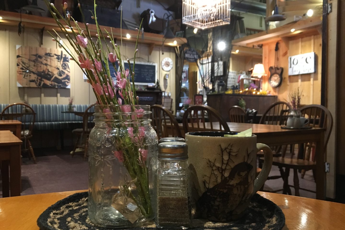 Serenity Country Candles Gift Shop and Cafe