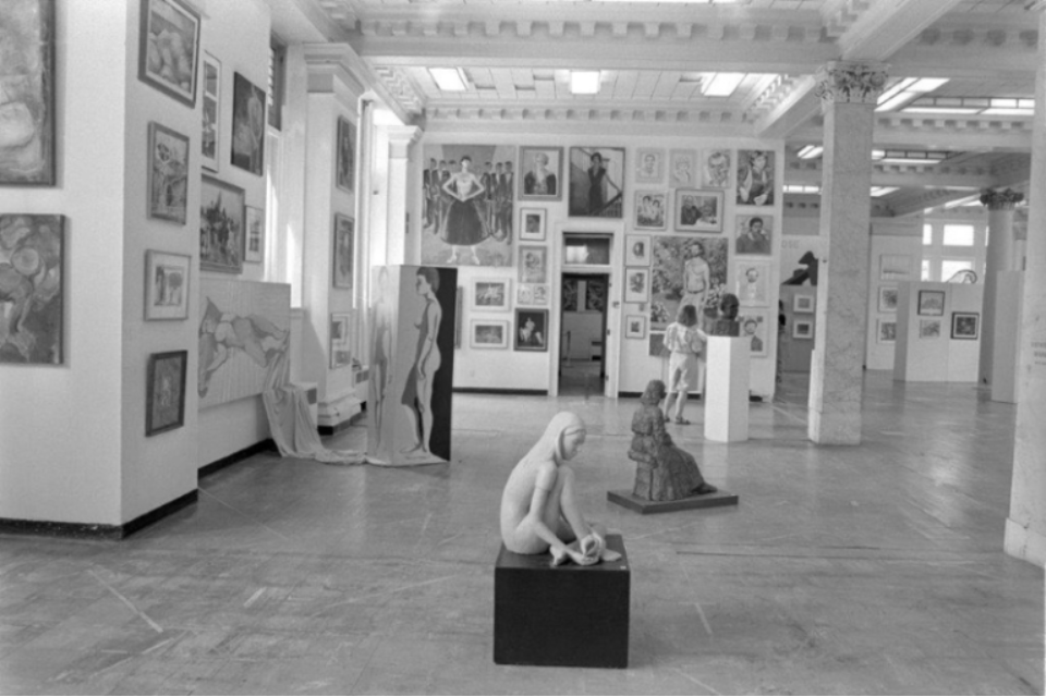 The Bigger Picture: Art in Hamilton 1950-2000