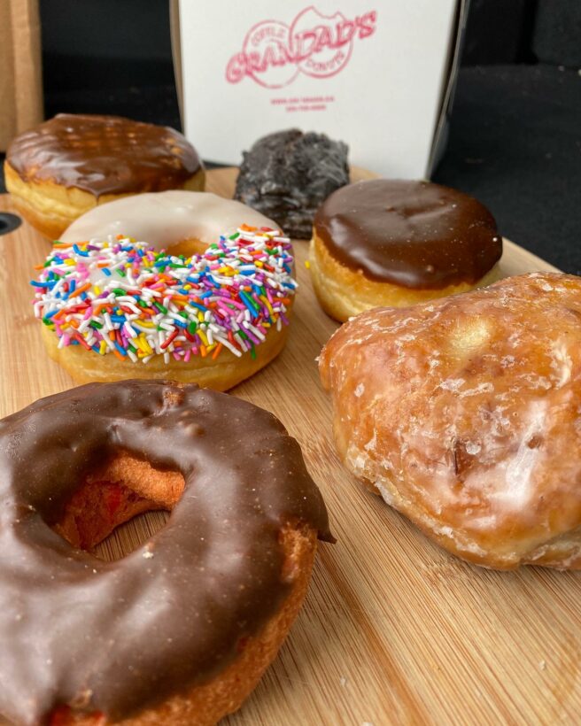 Half a dozen of Grandad's Donuts taken by Steeltownchowdown on Instagram